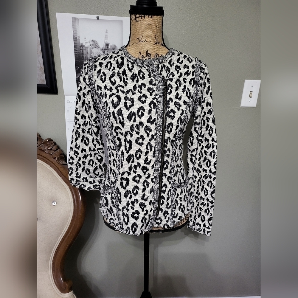 Lucky Lotus by Lucky Animal Print Zip up Sweater/Jacket M